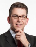 Dominik Bach